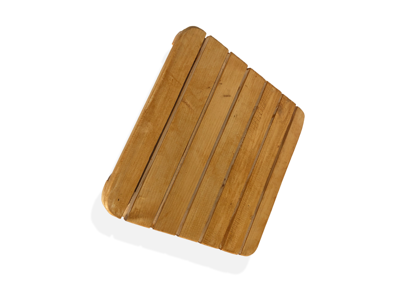Tagliere a fasce di legno di media grandezza.