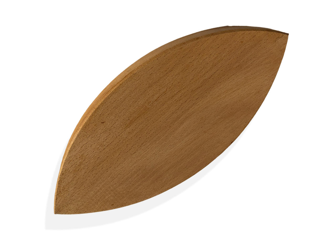 Tagliere piccolo in legno di forma ovale.